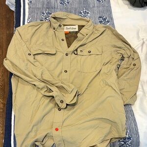 Duck camp Men's Tan Jacket - perfect for safari